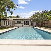 Summer Estate - Pool Parking Prime Location