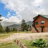 Frontier Mountain Retreat - Monthly Long-term Vacation Rental 30+ Days