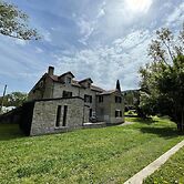 Auberge de jeunesse HI Millau La Maladrerie