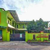 SPOT ON 90760 Homestay Al Madina Syariah