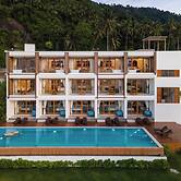X-sea khanom Harbor Bay Resort