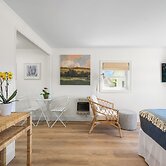 Marina Bay Cottages