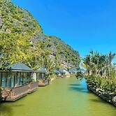 Athena Premier Resort Ninh Bình