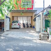 OYO 3434 Penginapan Keluarga Syariah