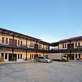 OYO 90618 Hanania House Syariah