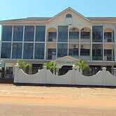 New Coffee Tree Hotel