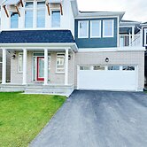 Beautiful rooms with Netflix