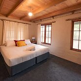 Cloudy Creek Cottage