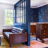 The North Hero House Inn & Restaurant