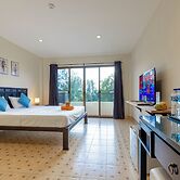 Club 22 Kamala Suites