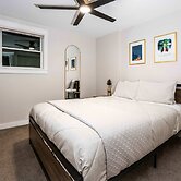 Gatsby Theme Near Downtown w Game Room, EV Charger