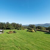 A Split-level Spacious Home With sea Mountain Views