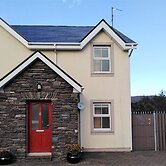 Lovely Home Just a 2 Minute Walk From Sneem Village