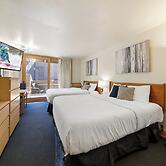 Cozy Northstar Ski Resort Condo