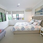 6BRM Retreat Parkside Family House Melb