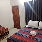 Ha Giang Yolo House and Loop Tours