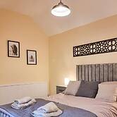 Marvellous 5 bed Perfect for Family or Contractor