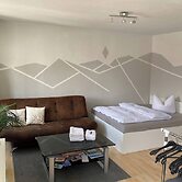 Room in Apartment - Bright Room in the Center of Kempten