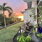 Mango Sunset Bed and Breakfast