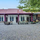 OYO 92464 Efniati Homestay Syariah