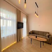 Picturesque Old Town Apartment With Balcony