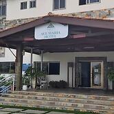 Ave Maria Hotel