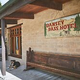 Danseys Pass Hotel