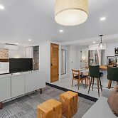 Sunnyside Studio on Green Lake (96684230)