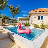 NEW Villa - Beautiful 3BR 2BA With Private Pool