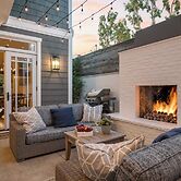 Emerald Cove by Avantstay Mins to Beach & Pier