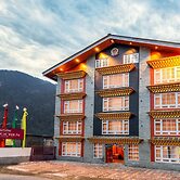 Summit Gangchen Hotel