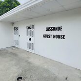 Residencial Lassonde Guest House