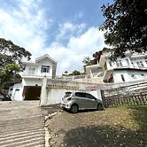 OYO LIFE 92844 Penginapan Cibodas