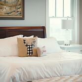 Ann Riley Farmhouse Yuba Vineyards