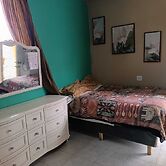 HOSPEDAJE BARATO MI CASITA DE COLORES