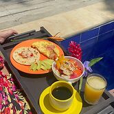 HOTEL RENASCI PALOMINO