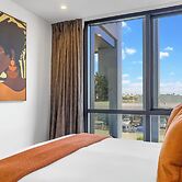 Beautiful and bold 1 bed retreat