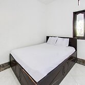 SPOT ON 91383 Green Forest Homestay NearTaman Wisata Pusuk Sembalun (T