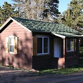 Triple R Cottages: 6 1 Bedroom Cabin