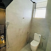 Beverly Beach Mirissa