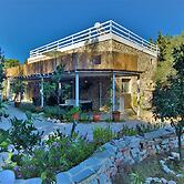 Eco Secluded Hand Built Stone House in an Oasis