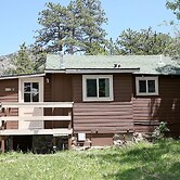 Triple R Cottages: 5 2 Bedroom Cabin