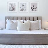 Phaedrus Living: White Hills Suites Panoramic View