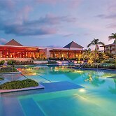 Crowne Plaza Fiji Nadi Bay Resort & Spa by IHG