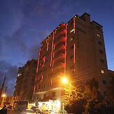 Shepherd Plaza Hotel