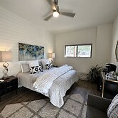 Eagles Landing Lodge Private Suites and Group Lodging