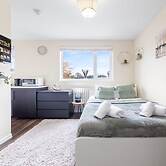 Stunning Ensuite Room In Isleworth TW7