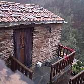 Immaculate 1-bed House in Gois Mountain View