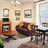 Host Stay Freshwater River View