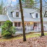 Asheville Cottage Retreat by Avantstay A+ Charm